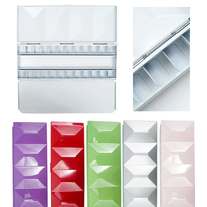 Heavy Enamel, Dustproof and Moisturizing Solid Watercolor Palette 24 Grid Portable Art Paint Empty Box for Art Supplies
